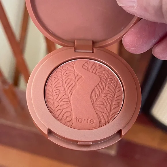 Tarte Compact in Warm Copper - Picture 5 of 5
